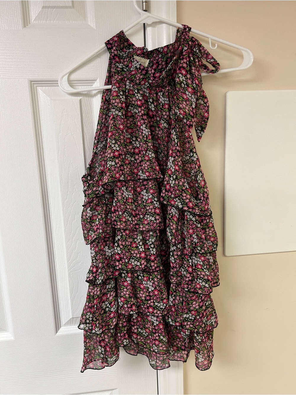 Love Rocks floral halter tank tiered ruffle design tie neck